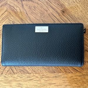 NEW Kate Spade Slim Bi-fold Wallet